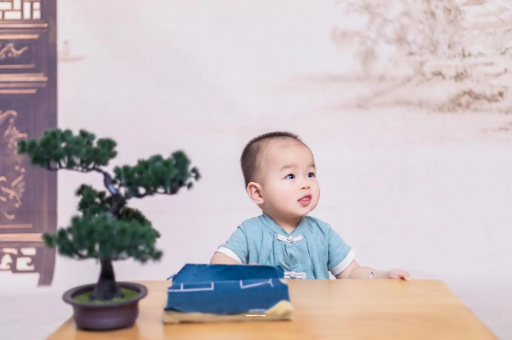 博白宝宝喊肚子疼怎么回事
